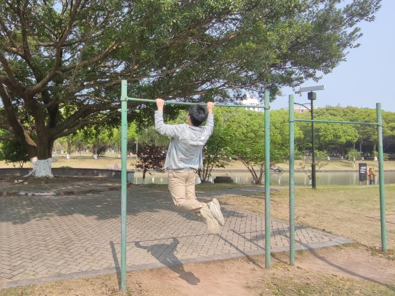 3引体向上.jpg