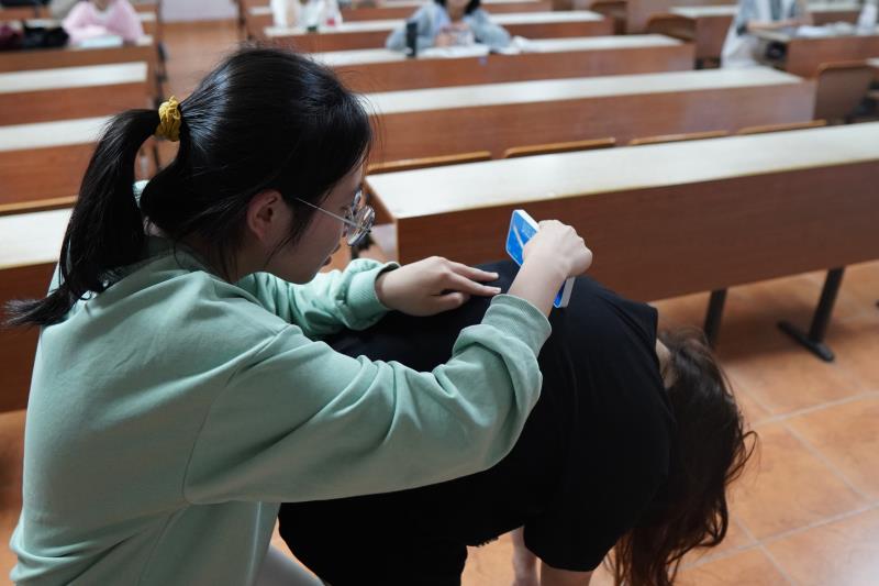 图2.JPG